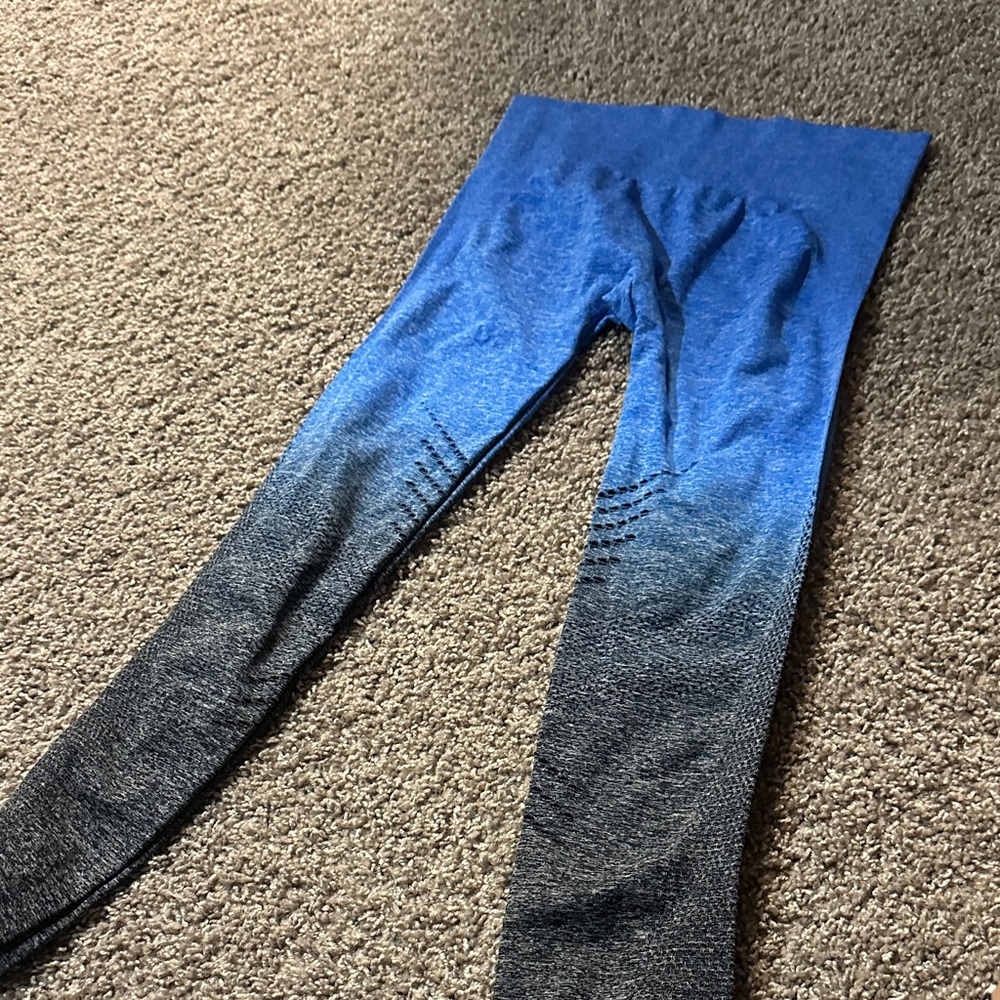 Central Park West Blue and Gray Gradient Leggings